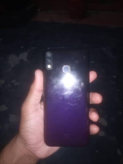 Infinix Hot 8