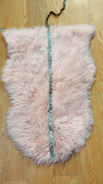 Fur rug