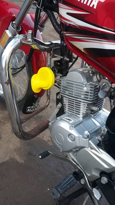YB125Z 2018