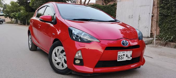 Toyota Aqua G LED full option 2012