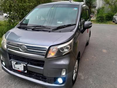 Lady Doctor used Daihatsu Move 2013 Custom G Full option B2B Genuine
