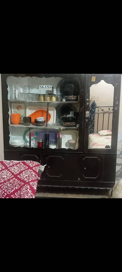 Wardrobe for crockery