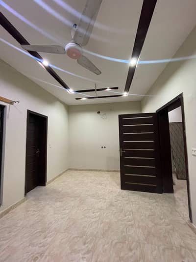 Upper Portion with 3 beds available for RENT in Dream Gardens Lahore