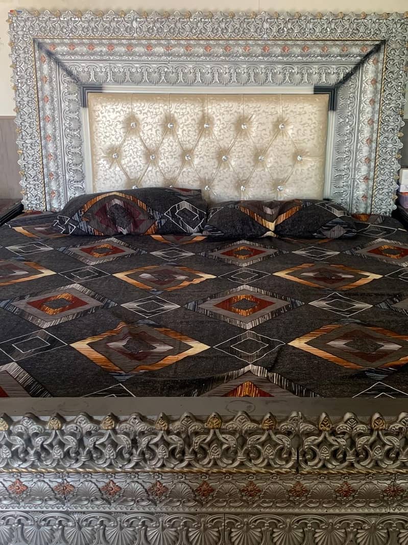 Complete bed set 0% damage 2