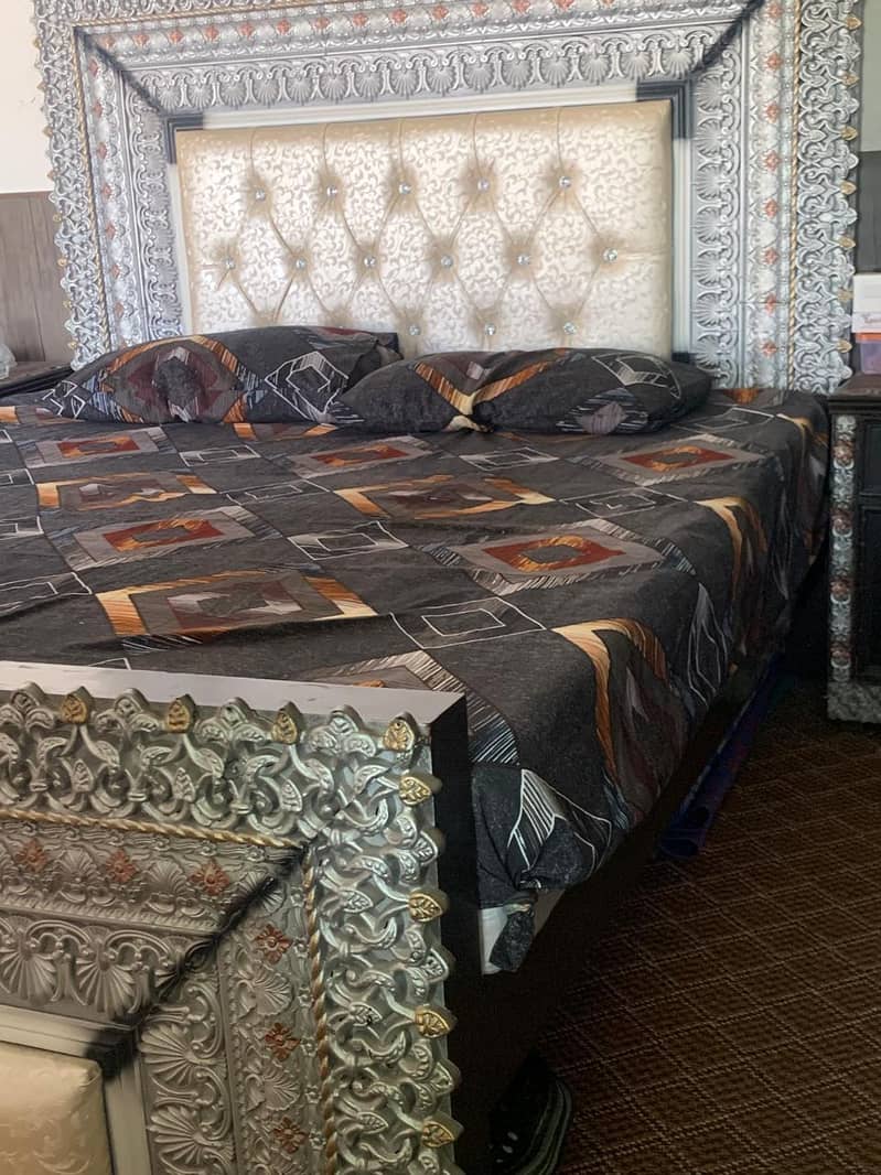 Complete bed set 0% damage 3
