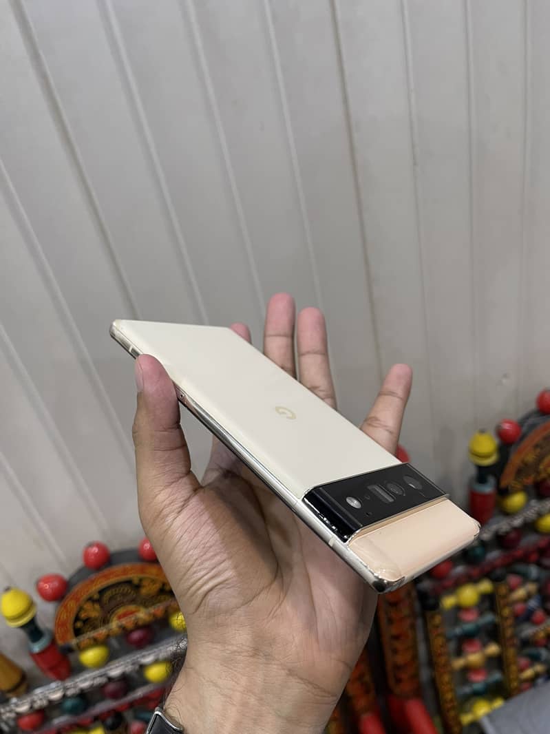Google Pixel 6 Pro 2
