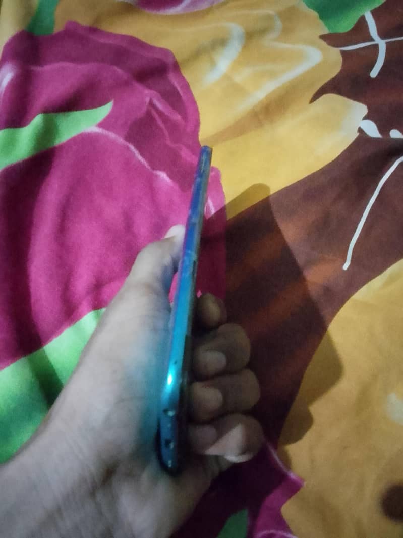 Tecno Camon 17 6