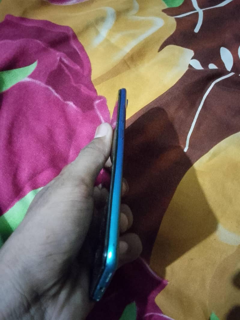 Tecno Camon 17 7