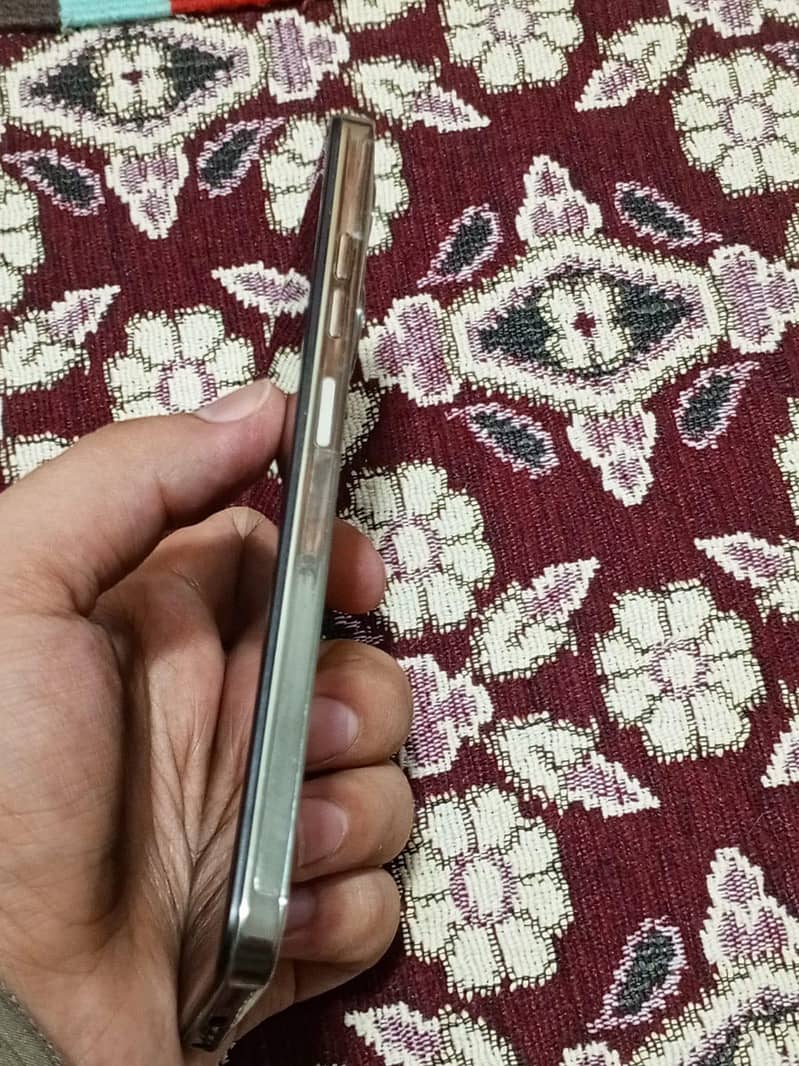 Mobile 4