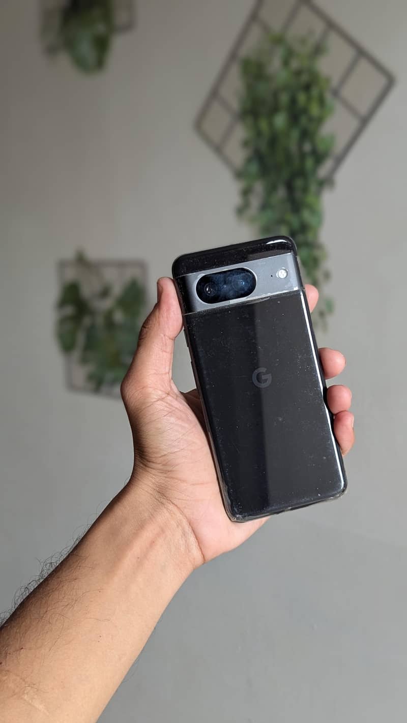 Google pixel 8 1