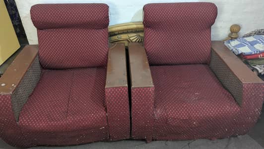 5 Seater Sofa Available for Sale