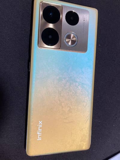 Infinix Note 40 Pro