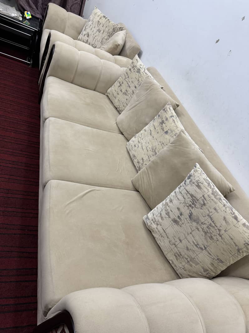 Sell sofa 2