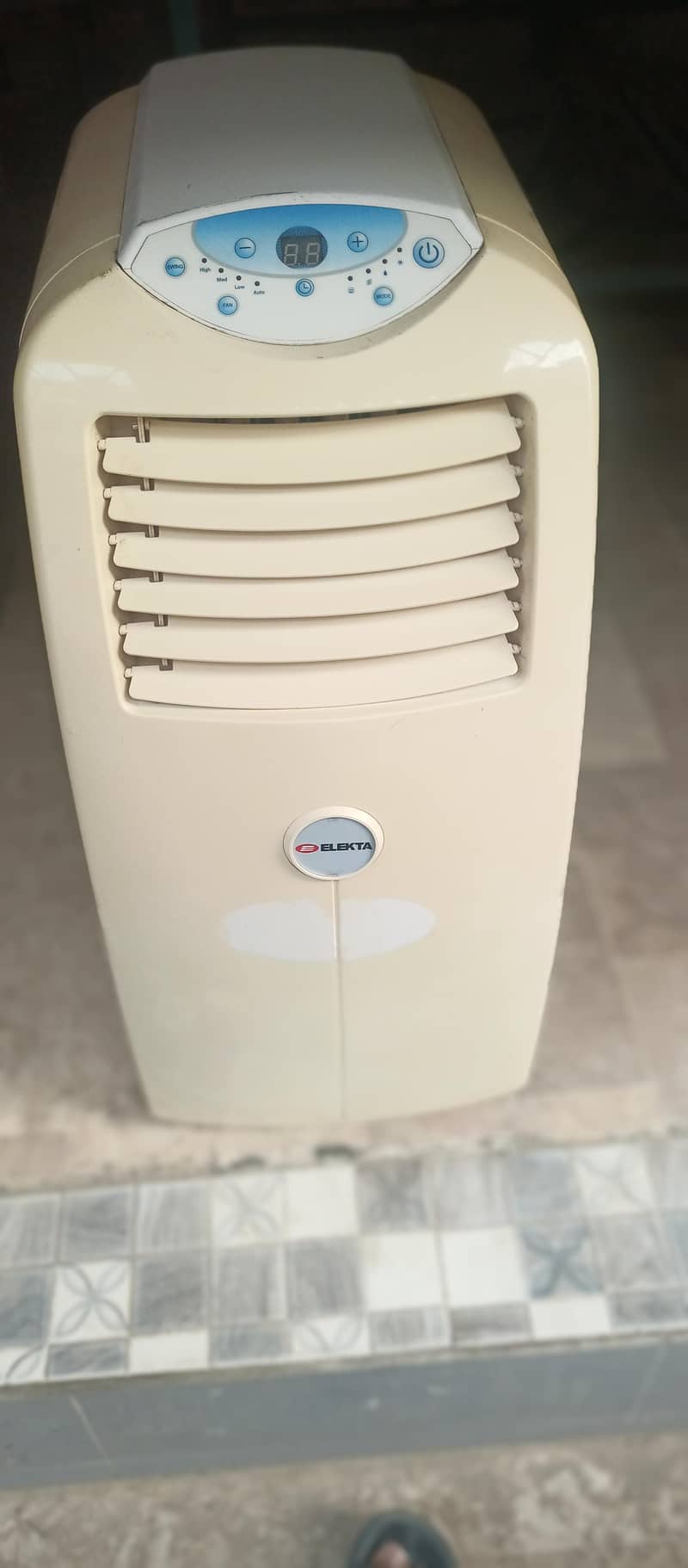 protable Ac 3
