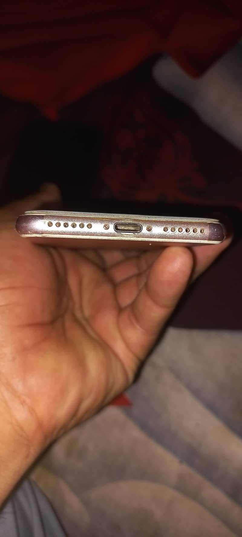 Apple iPhone 7 4