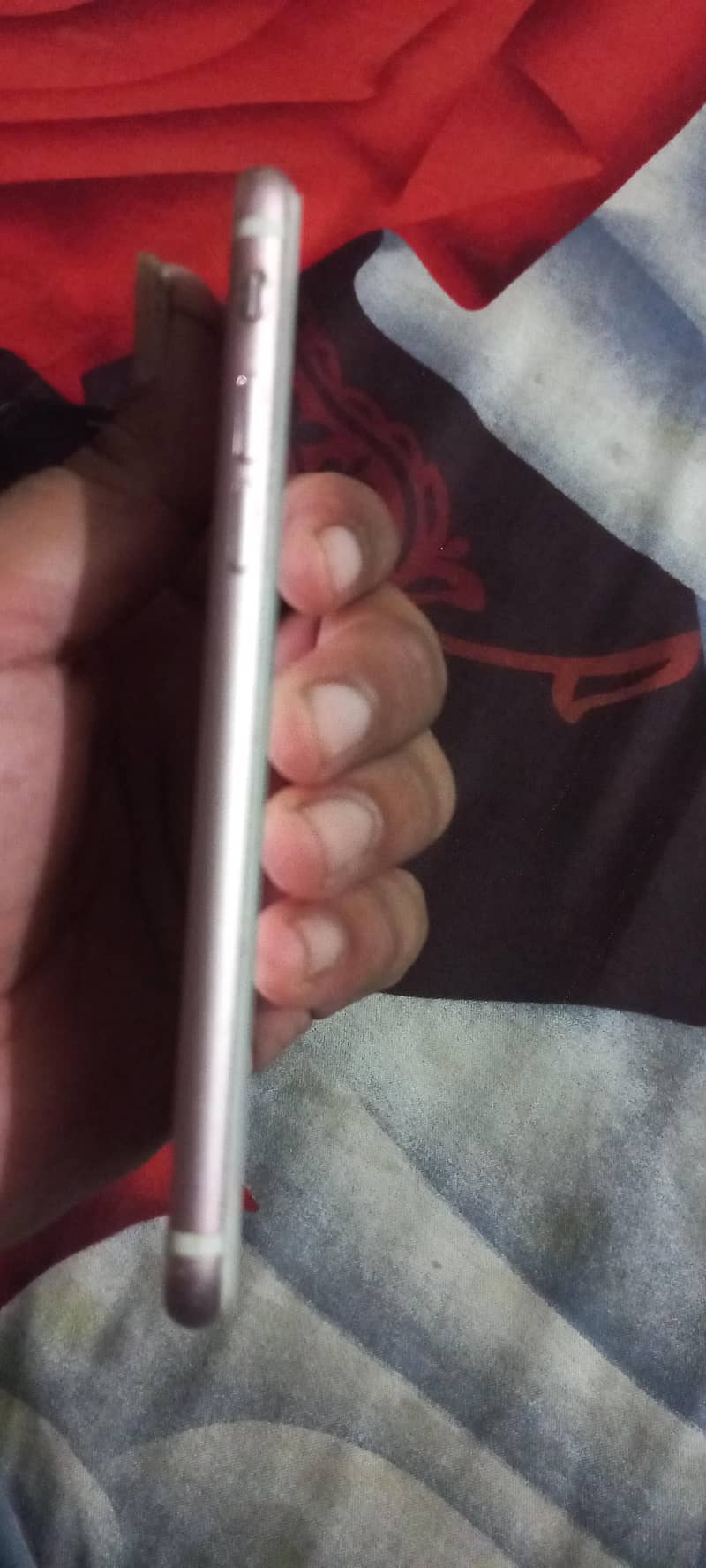 Apple iPhone 7 6
