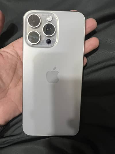 Apple iPhone 15 Pro Max