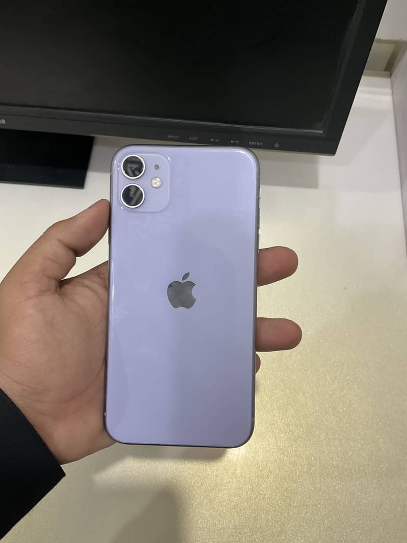 Apple iPhone 11 0
