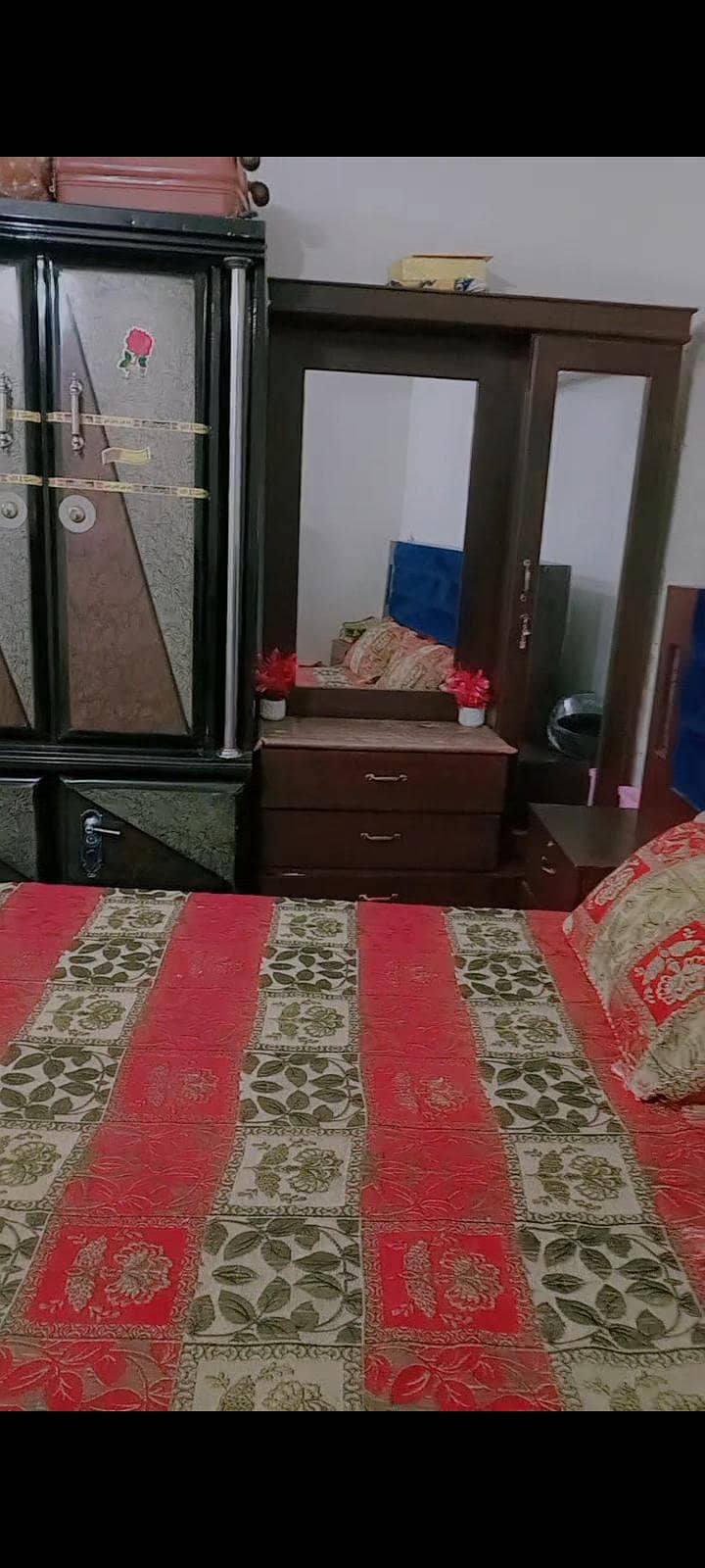 bed dressing and side table 0