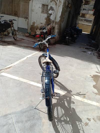 bicycle (urgent sale)condition 10/10
