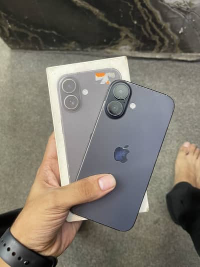 Apple iPhone 16 Factoryunlock With Box