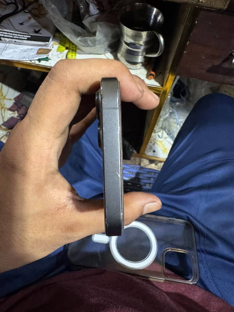 iphone 12 pro 3