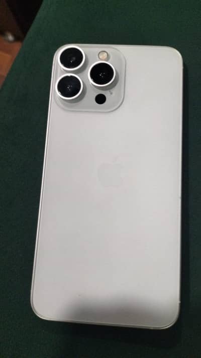 Apple iPhone XSMax converted into 16 pro max pta ha mgr datA nhi chlta