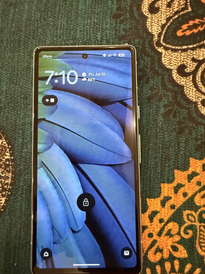 Google Pixel 7a 2