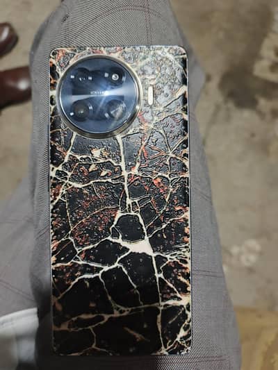 Tecno Spark 20 Pro Plus