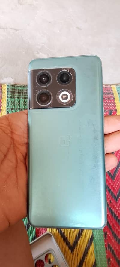 One Plus 10 Pro