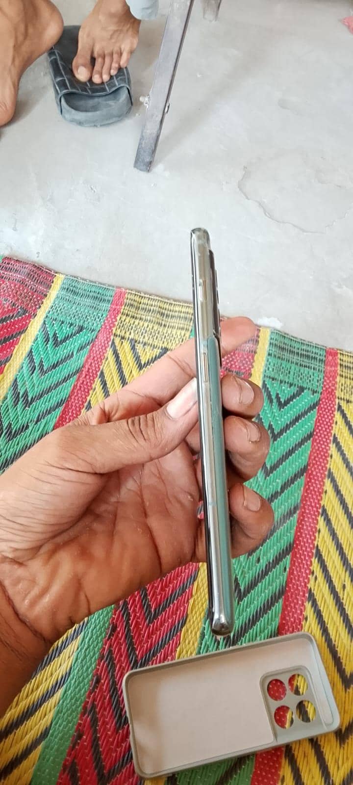 One Plus 10 Pro 5