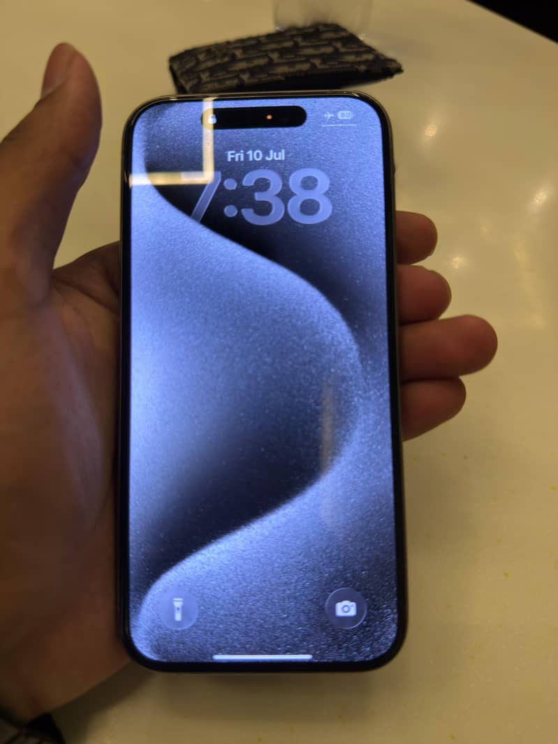 Apple iPhone 15 Pro 1