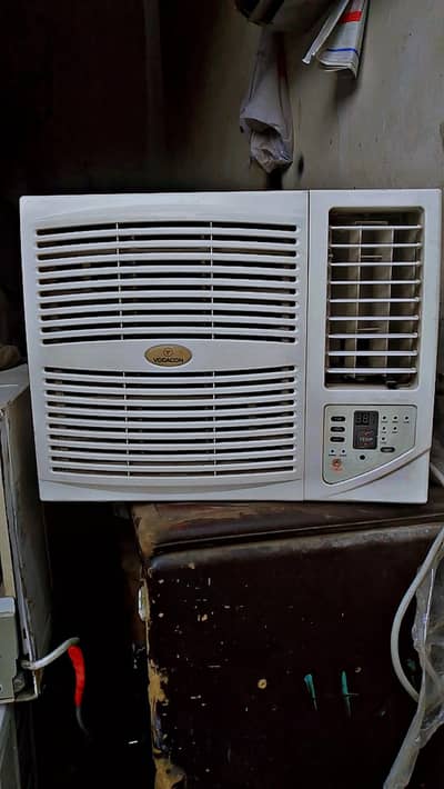 window AC