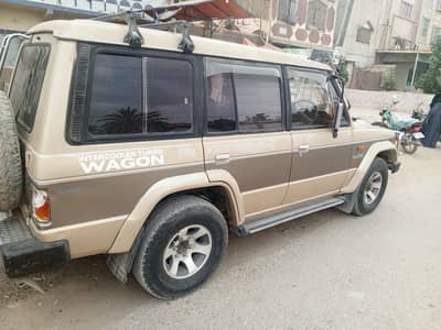 Mitsubishi Pajero 1989