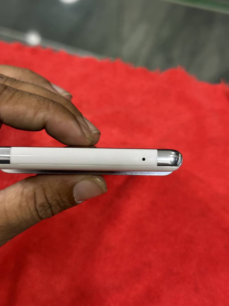 Google Pixel 6 Pro 2