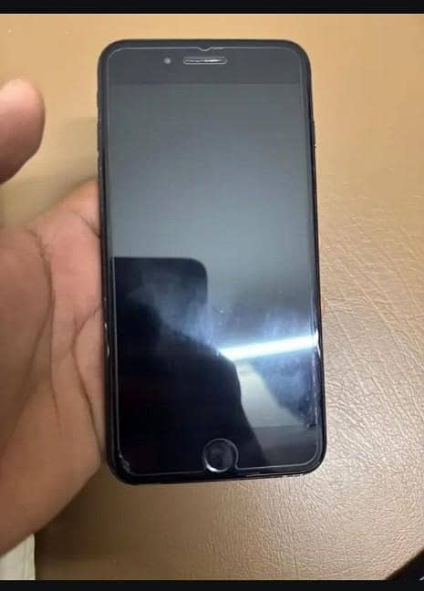 Apple iPhone 7 Plus 2