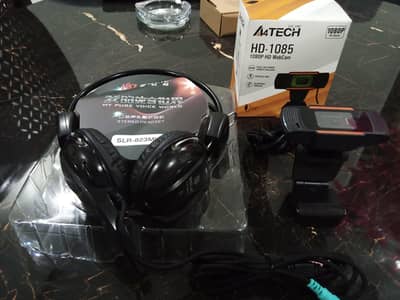 Headphones and webcam/camera