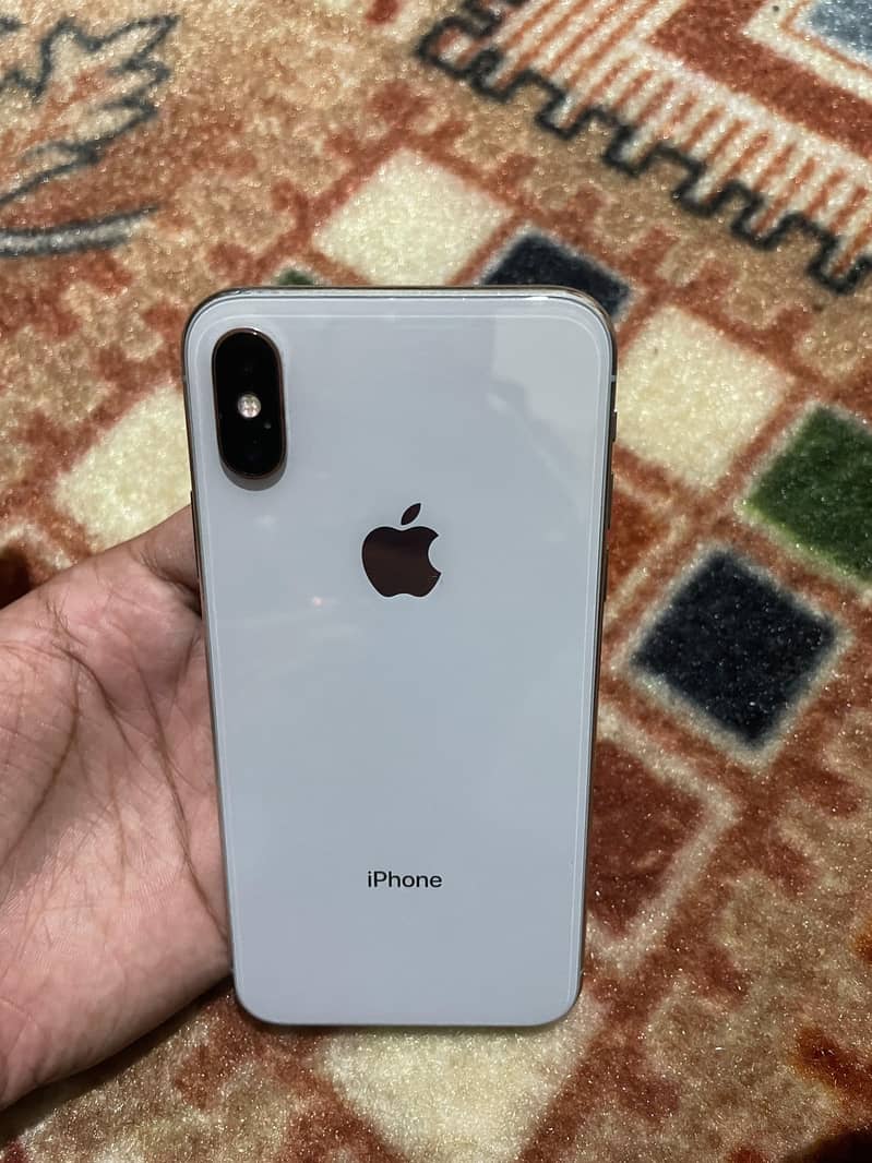 iPhone X 1