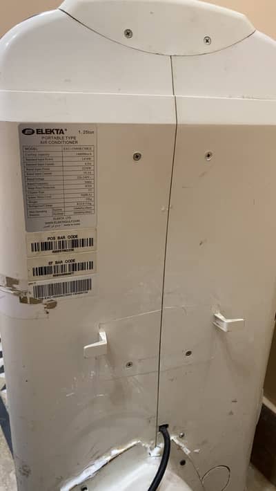 Eleckta Floor Standing