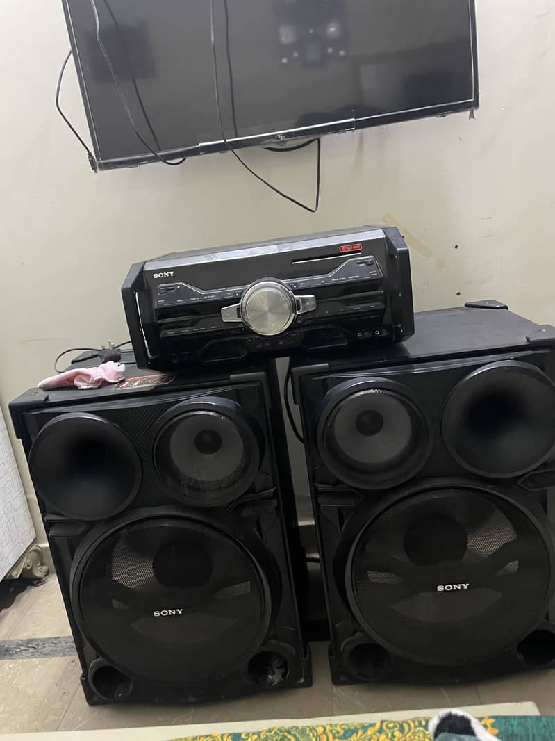 Sony Shake SH2000 1