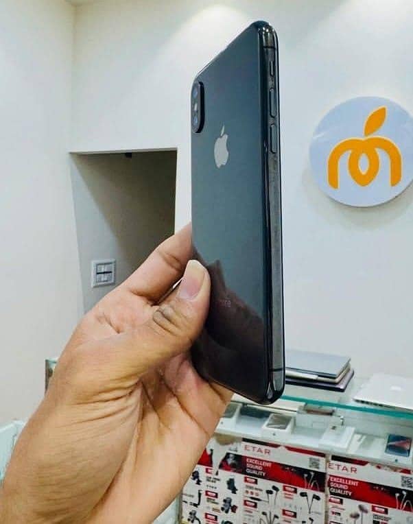 Apple iPhone X 2