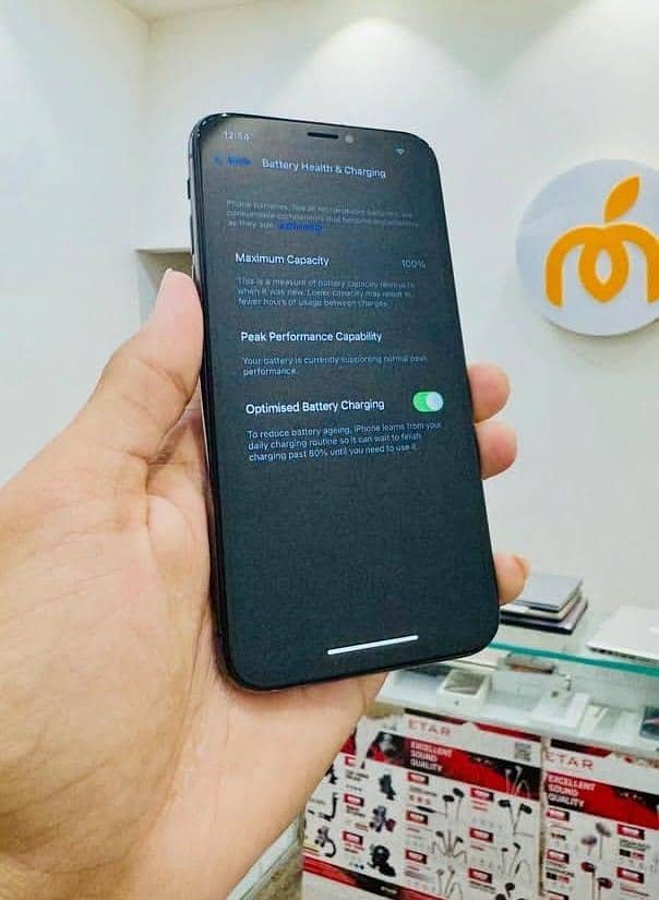 Apple iPhone X 3