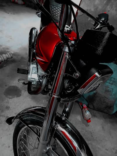 Honda 125 2023 model double saman for urgent sale