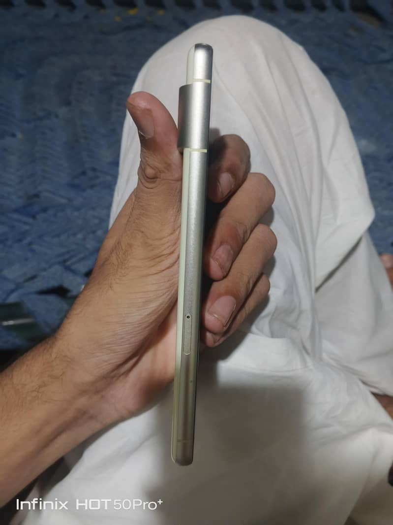 Google Pixel 7 3