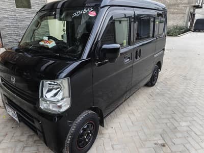 Nissan Clipper 2015