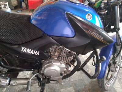 Yamaha YBR 125 2018