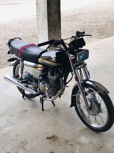 A one bike new tyre no work just buy and drive