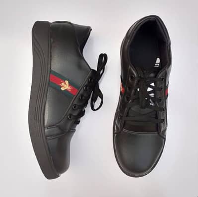 Premium White Casual Sneakers for Men & Women | Stylish Everyday Lace