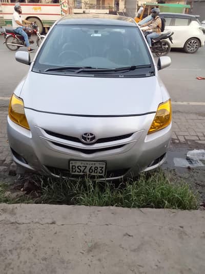 Toyota Belta 2007