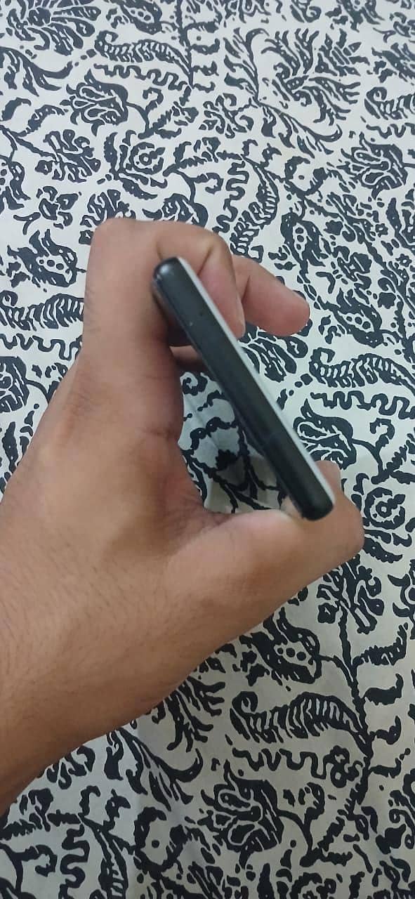 Google Pixel 6a 3